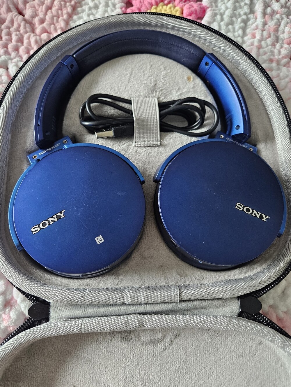 SONY MDR-XB950BT Extra BASS Bluetooth Headphones